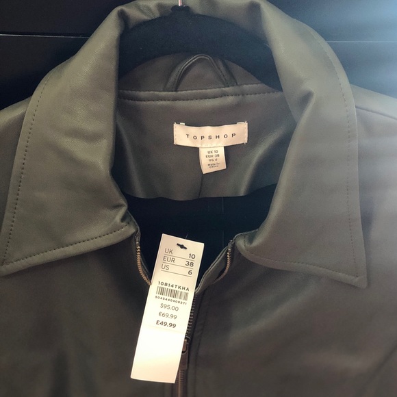 TOPSHOP
IDOL KHAKI PU OVERSIZED ZIP SHIRT DRESS
Short dresses - Picture 3 of 3